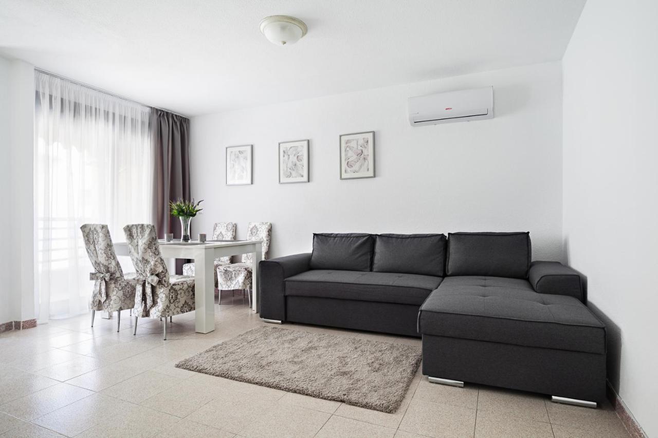 Hola Mar Apartment Torrevieja Exterior photo